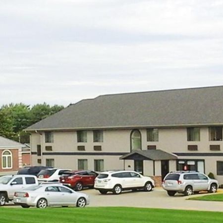 Heartland Hotel & Suites Rock Valley Exterior photo